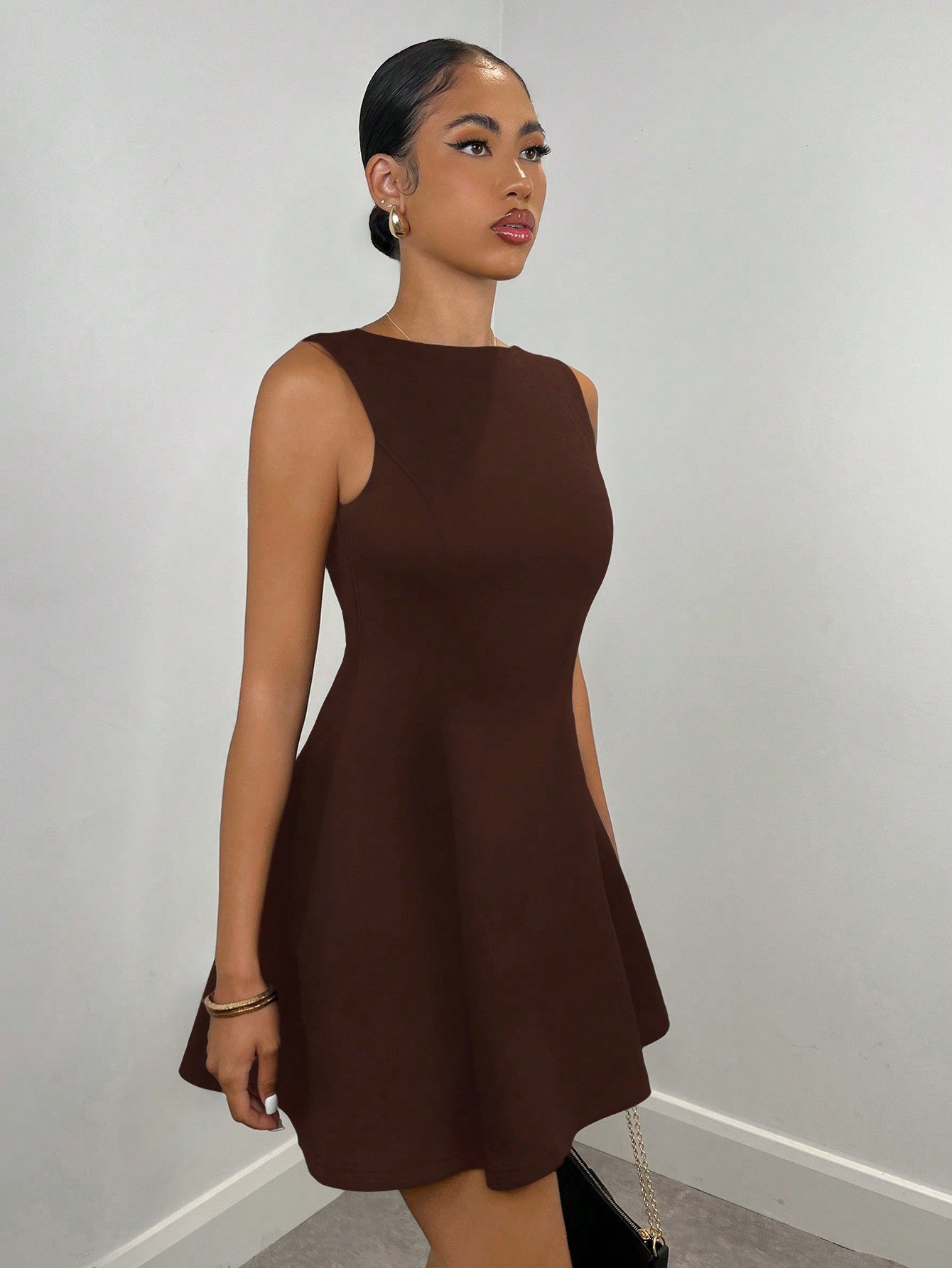SHEIN BAE Women's Solid Color Date Night A-Line Sleeveless Waist Fitted Elegant Dress, Autumn,Summer Dresses For Women,Tea Party Dress,White Graduation Dress