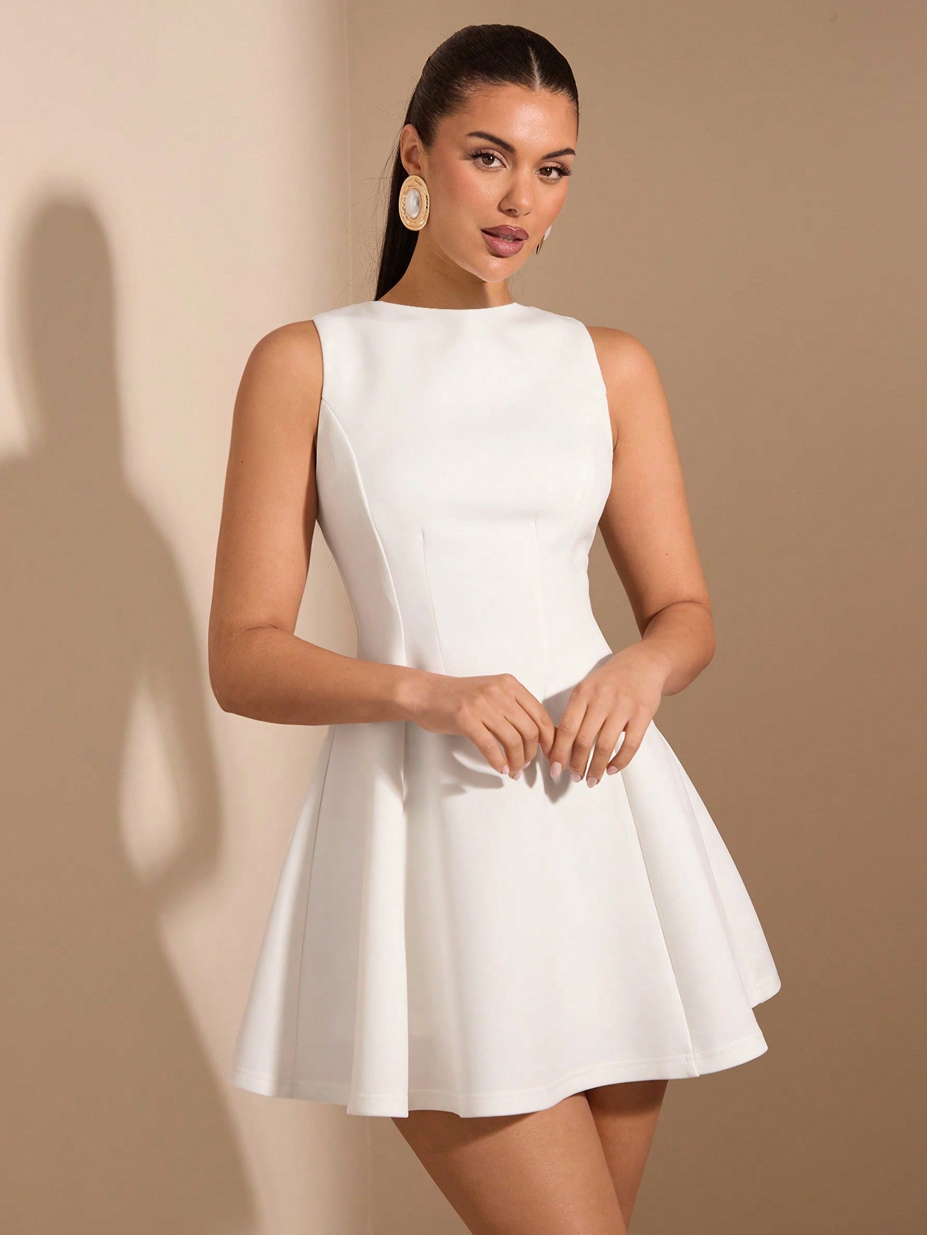 SHEIN BAE Women's Solid Color Date Night A-Line Sleeveless Waist Fitted Elegant Dress, Autumn,Summer Dresses For Women,Tea Party Dress,White Graduation Dress