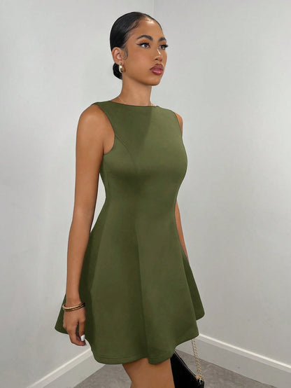 SHEIN BAE Women's Solid Color Date Night A-Line Sleeveless Waist Fitted Elegant Dress, Autumn,Summer Dresses For Women,Tea Party Dress,White Graduation Dress