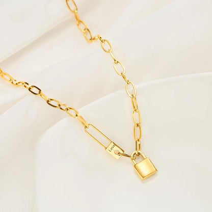 Pendant Thick Chain Necklace Female Fashion