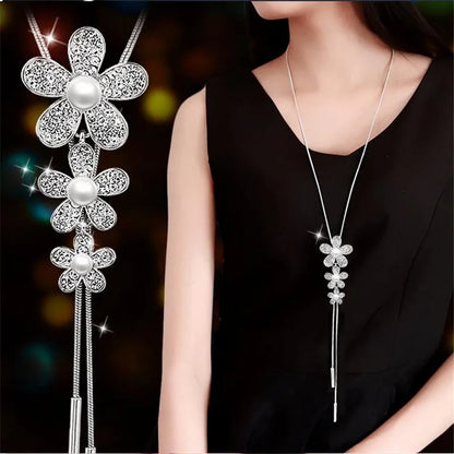 Women Pendant Necklaces Hollow Leaves Flower